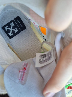 Converse x Off White Chuck 70 'The Ten' - 8 US - 9