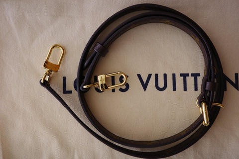 New Louis Vuitton Monogram Pochette Metis - 9