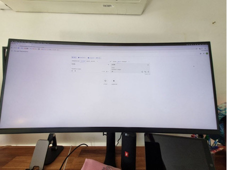 Ultra-wide 32 inch gaming Monitor 1440p 100hz - 2