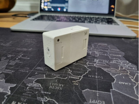 Xiaomi Yi Action Cam + MicroSD 32gb + case & grip - 4