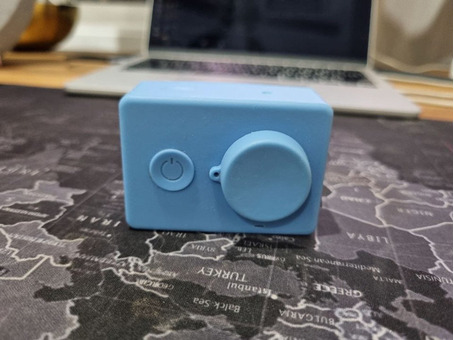 Xiaomi Yi Action Cam + MicroSD 32gb + case & grip - 6