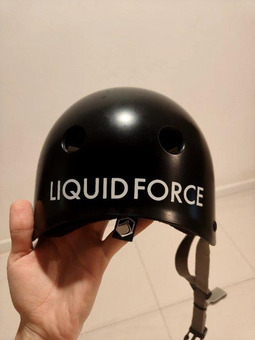 Liquid Force Helmet - M size - 2